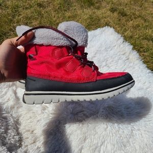 Sorely | 8 woman's boots